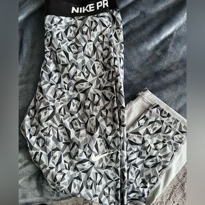 Lightly used Nike Pro leggings